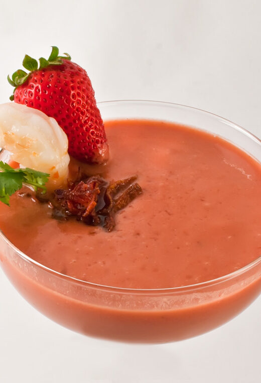 Kicky Tomato Strawberry Gazpacho | LunaCafe